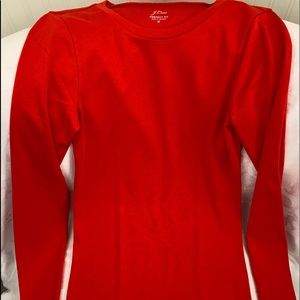 J Crew  Perfect Fit Crew Neck NWOT Red 💛❤️💛❤️